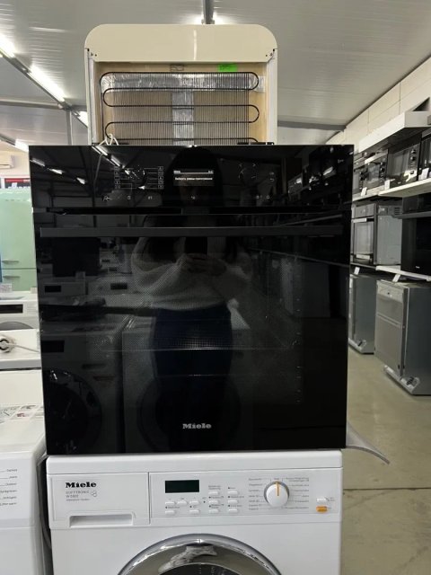 Духова шафа Miele H 6360BP