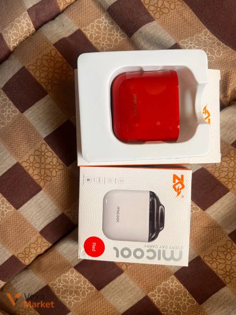 Два нових пода MICCOOL Red