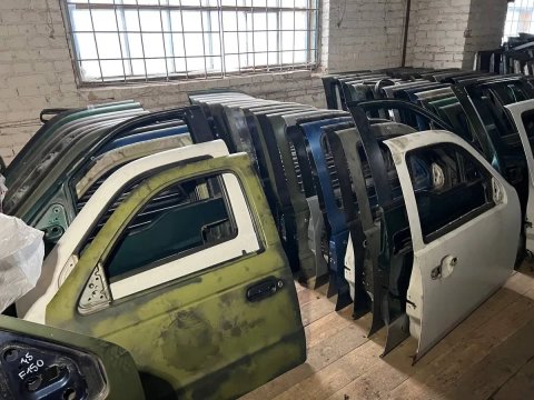Двері Ford Ranger Дверь форд рейнджер дверка мазда б2500