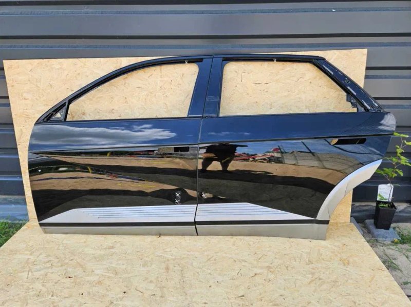 Двері Hyundai Ioniq 5 передні або задні праві ліві разборка — фото 3
