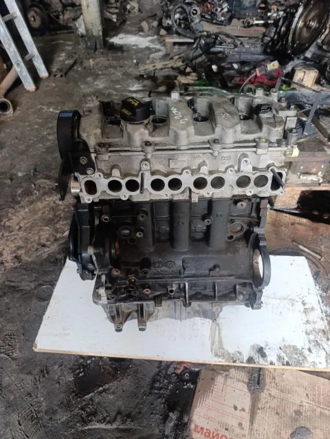 Двигатель D4EB Hyundai Santa fe 2 Хюндай Санта фе 2 механіка мотор двигун