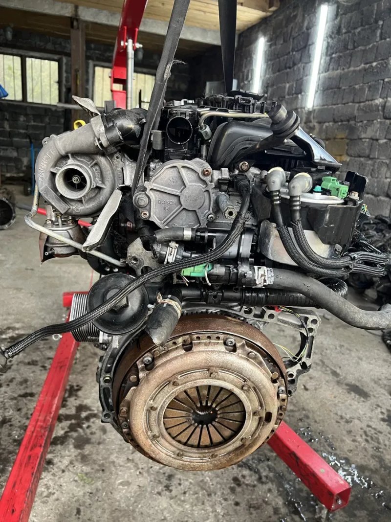 Двигун мотор 1.6 HDi 16V Ford Citroen Peugeot Volvo — фото 4