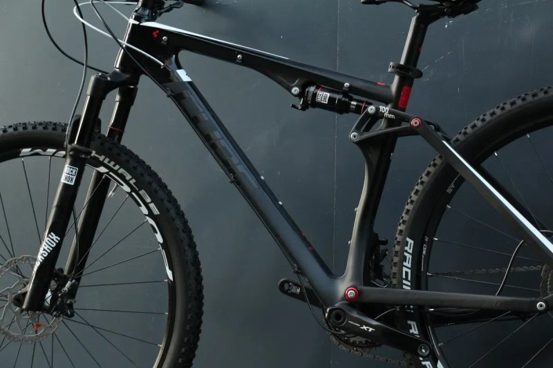 Двопідвісний карбоновий велосипед Cube AMS 100c:62 RACE 29.Carbon, Rock Shox, shimano xt — фото 8