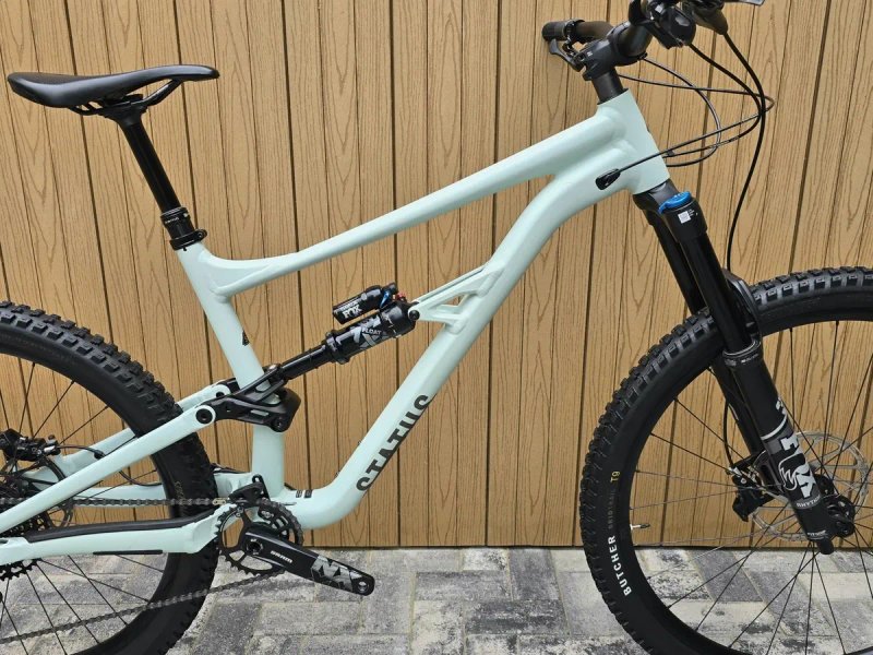 Двухпідвіс Enduro  Specialized Status 160 — фото 5