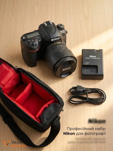 Дзеркальний фотоапарат Nikon D7000 + об'єктив + сумка