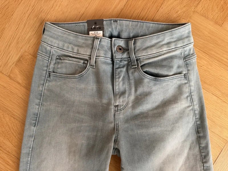 Джинси G-Star RAW розмір W26 L34 — фото 4