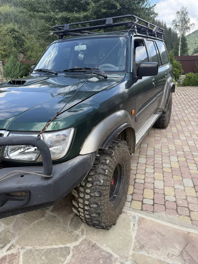 Джип Nissan Patrol — фото 2