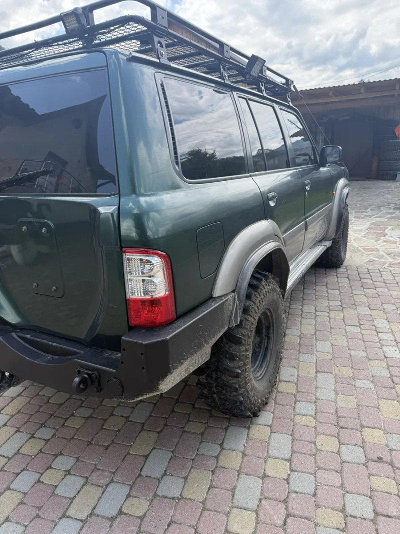 Джип Nissan Patrol — фото 6