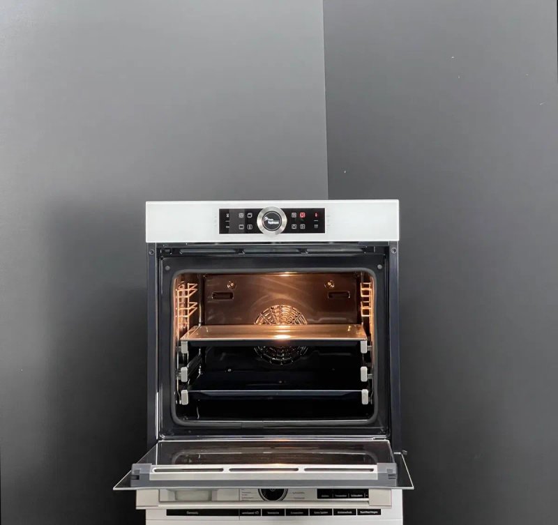 Ексклюзив Духова шафа Bosch HBG676BW1/05 Укр.Меню Піроліз Салазки — фото 3