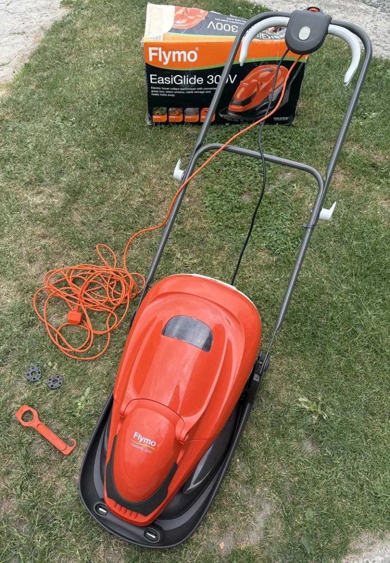 Електрична газонокосарка на повітряній подушці Flymo Easi Glide 300V, 1700 Ват, ширина косіння 30 см,Husqvarna — фото 2