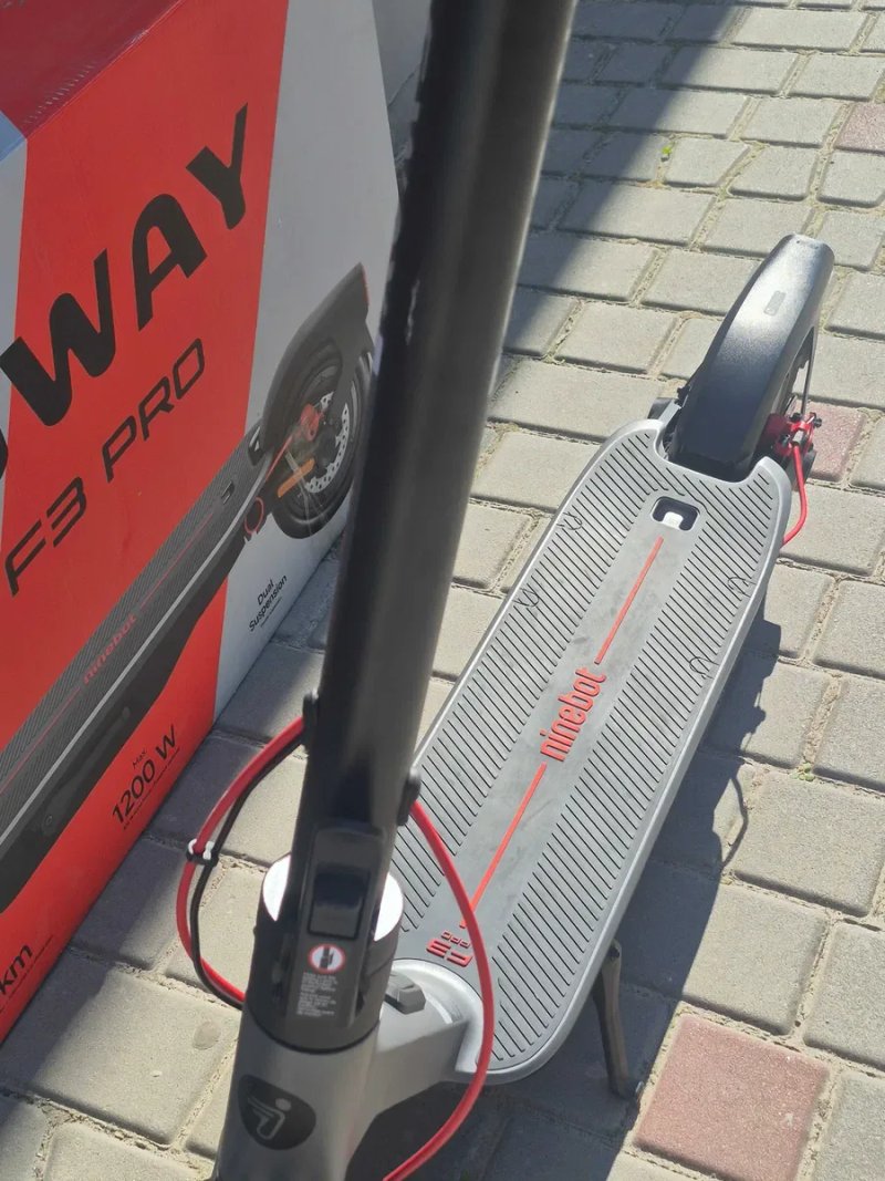 Електричний самокат Segway-Ninebot F3 Pro D 2025 рік — фото 4