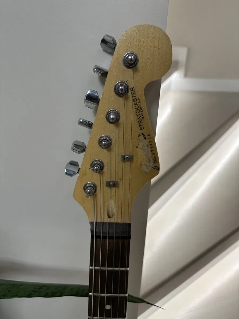 Електрогітара.  Fender Stratocaster. Made.in. U.S. A. — фото 7