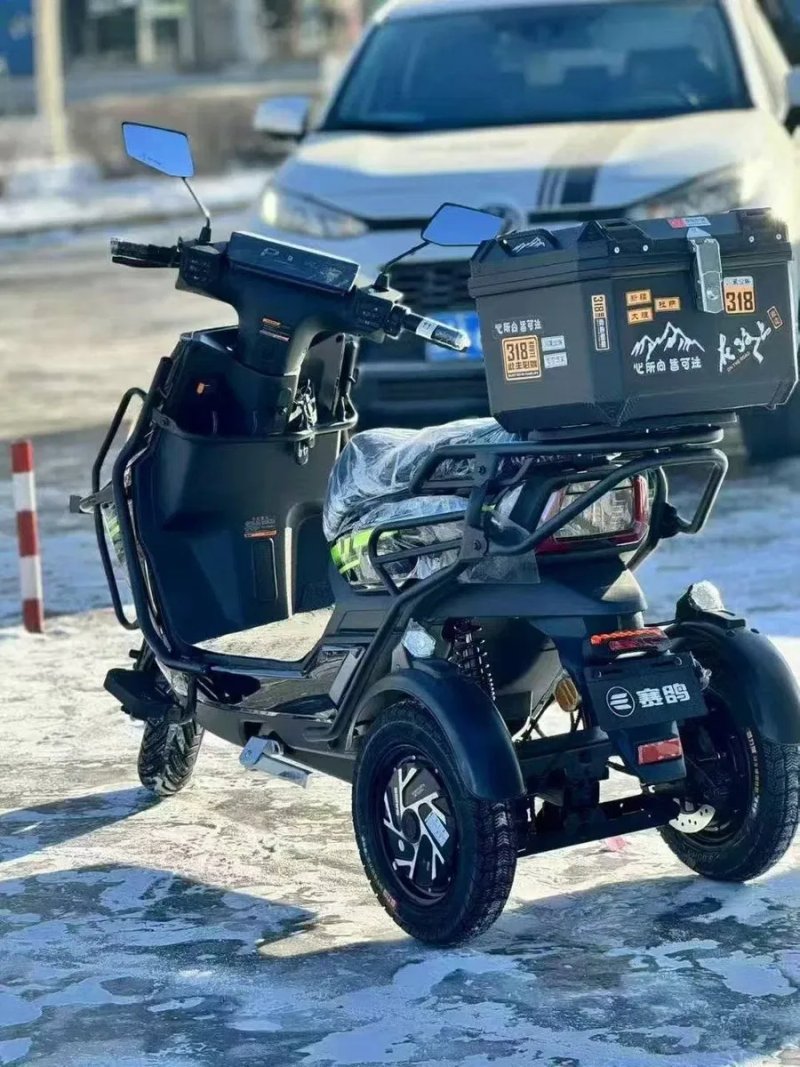 Электроскутер CRUZZER ECO SMART,двиг 2000W,акум.72V 32Ah — фото 5