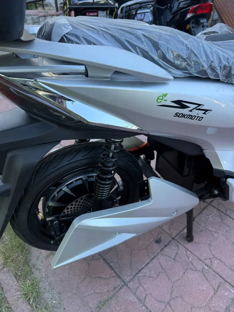 Електроскутер SOKMOTO SH 2999W — 72V 38Ah GRAFEN — фото 5