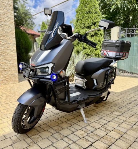 Електроскутер Tailg F73L 2999Вт, 110км запас ходу, рекуперація, знімна батарея, гарантія
