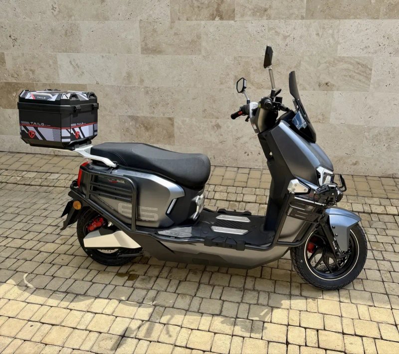 Електроскутер Tailg F73L 2999Вт, 110км запас ходу, рекуперація, знімна батарея, гарантія — фото 4