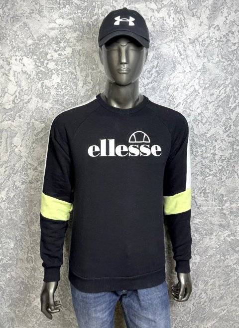 Ellesse кофта свитшот 34 M размер на флисе черная с принтом