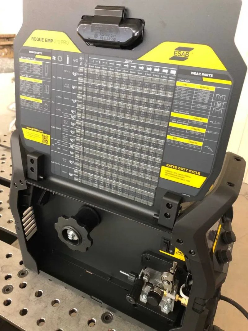 Esab Rogue EMP 210 Pro. Зварювальний апарат мультипроцесорний 3в1. Оригінал. Офіційна гарантія 3 роки. Напівавтомат інвертор новий — фото 2