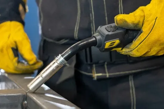 Esab Rustler EM350C Pro Synergic. Зварювальний апарат індустріального класу. Оригінал. Офіційна гарантія 3 роки. Напівавтомат інвертор новий — фото 3
