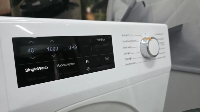 Exclusive Комплект пральна машина Miele WCI 870 сушильна машина Miele TCF 770 НОВЕ — фото 5