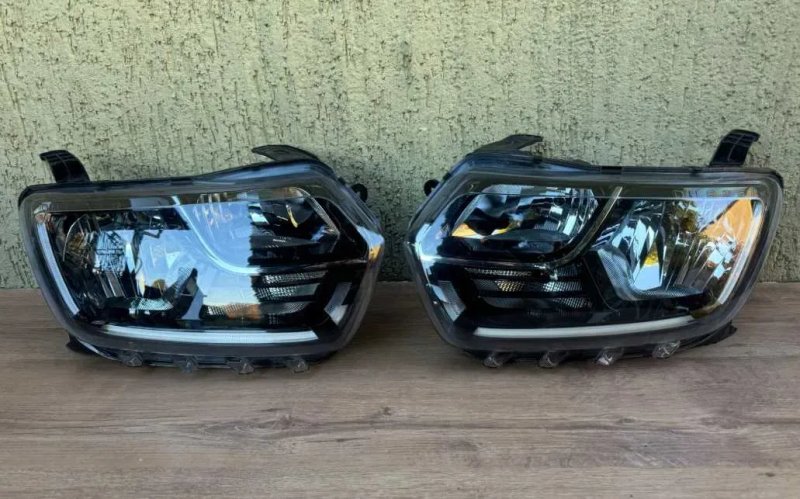 Фари передні Renault Dacia Duster 2 II Фара права або ліва разборка — фото 4