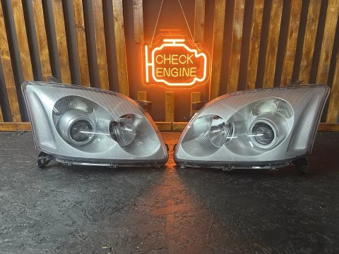 Фари Тойота Авенсіс т25. Дорест. Bi-led