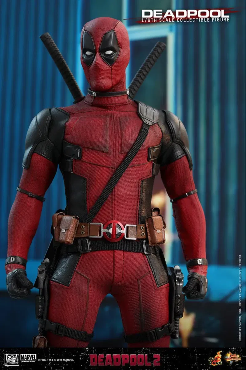 Фигурка 1/6 HOT TOYS MMS 490 DEADPOOL 2 — фото 3