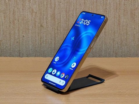 Флагманський смартфон Meizu 20 Pro 12/256Gb Gold Qualcomm Snapdragon 8 Gen 2 Екран 120 Гц. Селфі камера 32 Мп. В ідеальному стані – як новий.