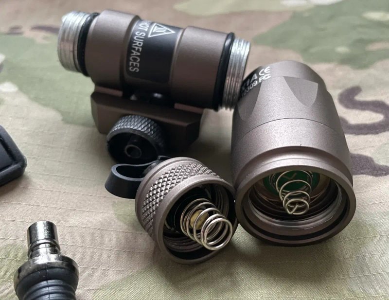 Фонарь оружейный Surefire M300A — фото 3