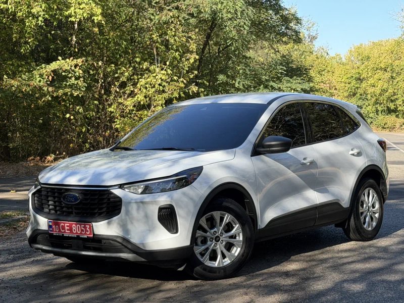 Ford Escape 1.5 FWD 2023 р — фото 3