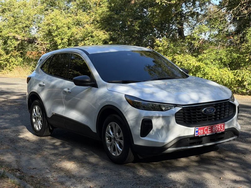 Ford Escape 1.5 FWD 2023 р — фото 4