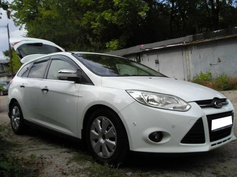 Ford Focus Universal 2.0 Turbo disel automat Идеал. Макс. комплект.