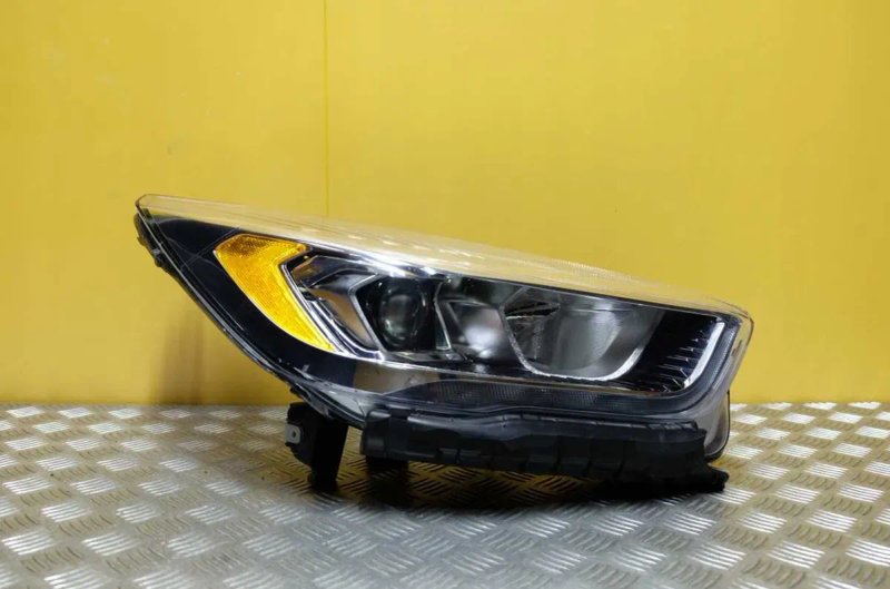 Ford Kuga, Escape MK2 2011-2019 Фара Фари передні праві ліві Рестайл USA — фото 7