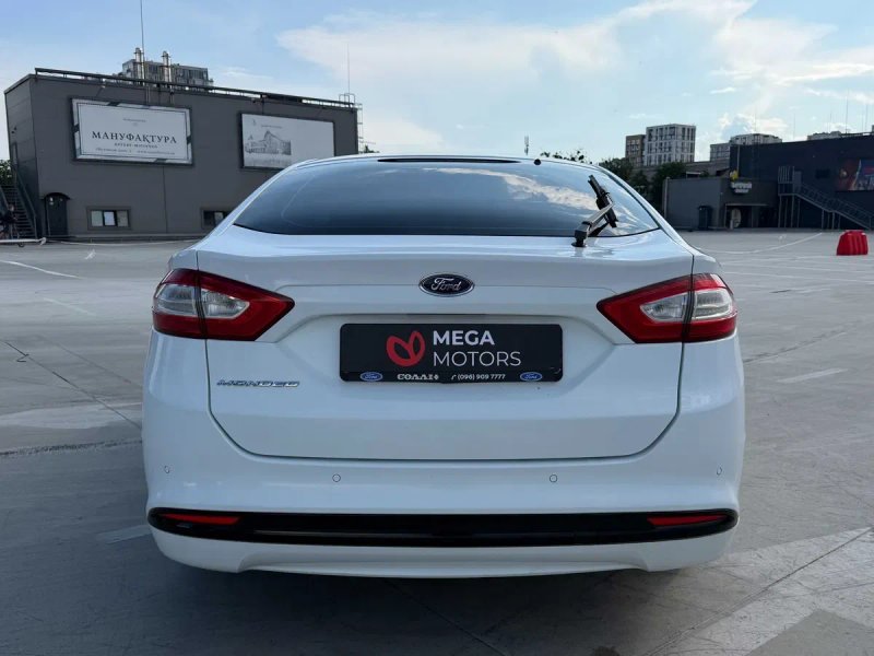 2015 Ford Mondeo — фото 6