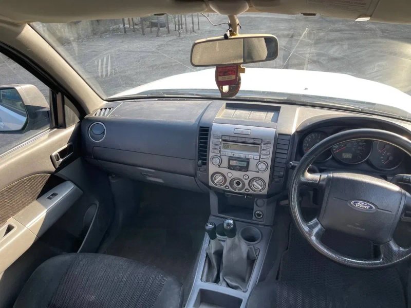 Ford Ranger (Форд Ренжер) 2,5 Дизель 2011 рік Механіка Повний привід 4Х4 Гарний Пікап — фото 8