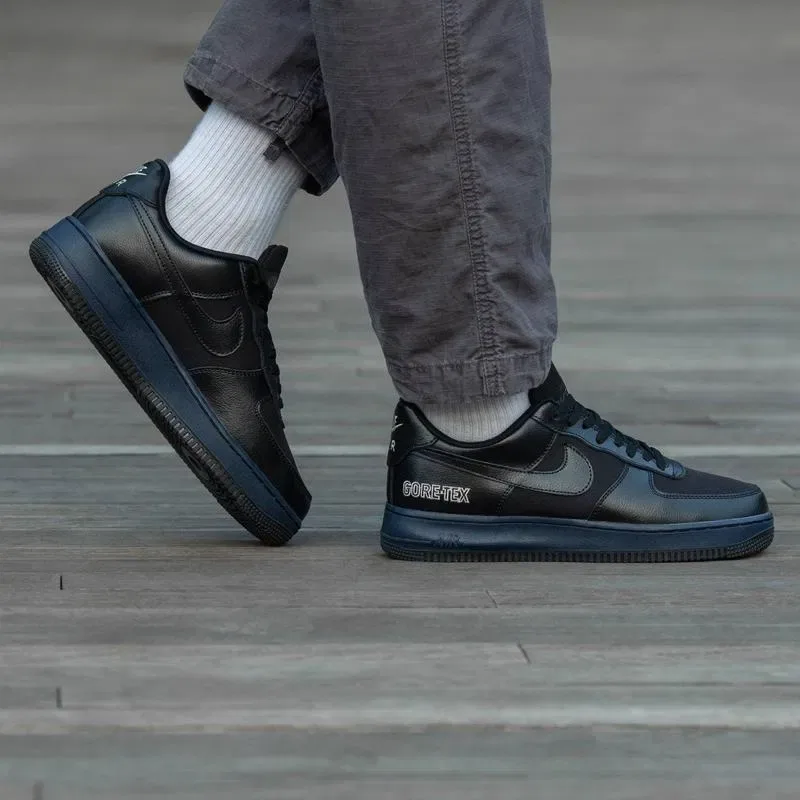 Форси на GORE-TEX! Водонепроникні! Останні пари в 41, 42 та 44 розмір! nike air force gore-tex black — фото 3