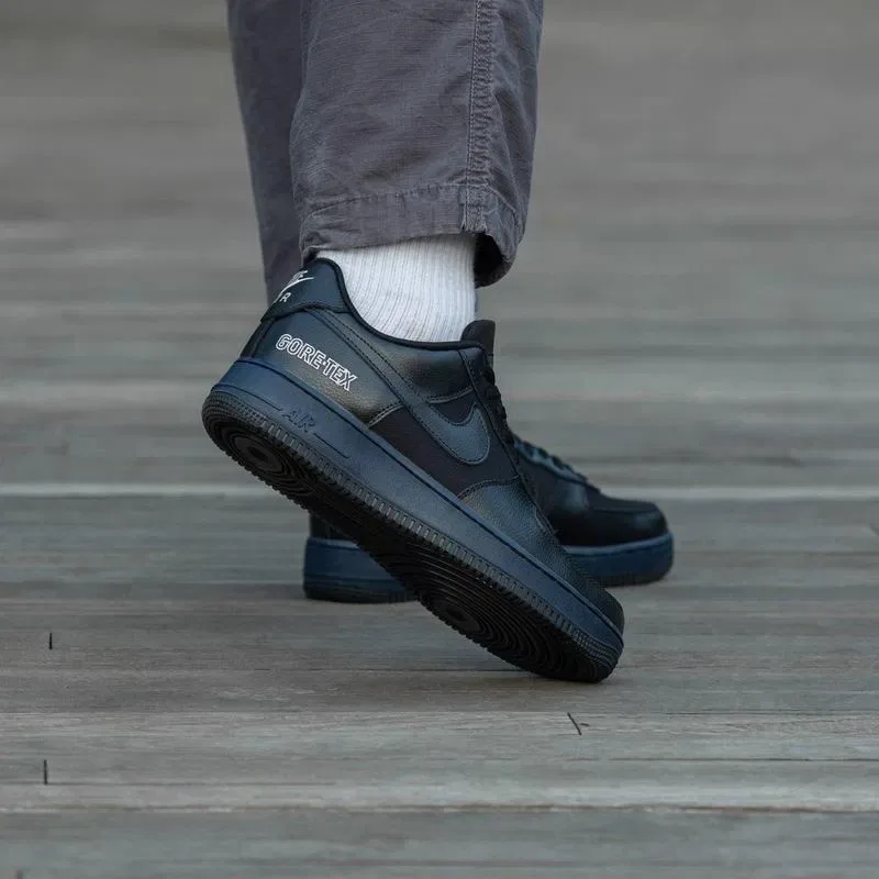 Форси на GORE-TEX! Водонепроникні! Останні пари в 41, 42 та 44 розмір! nike air force gore-tex black — фото 5