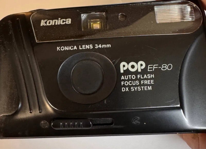Фотоапарат плівковий Konica Pop EF-80 з чохлом — фото 3