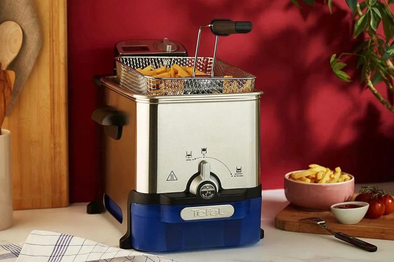 Фритюрниця Tefal Oleoclean Pro Inox & Design FR804015 картопля фрі фастфуд — фото 8