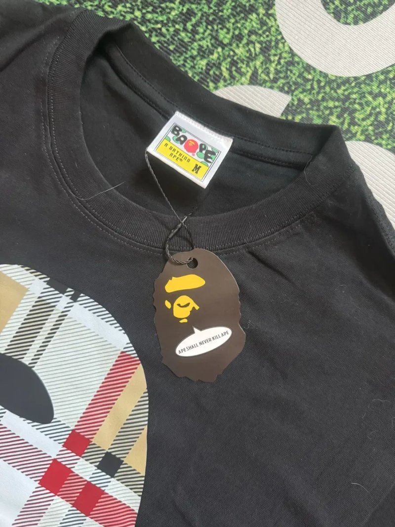 Футболка bape burberry бейп барбері барбери барберри барберрі чорні біла — фото 3