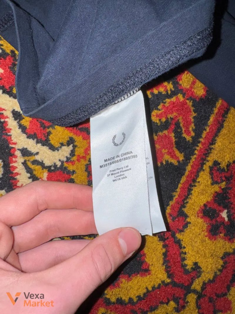 Футболка Fred Perry темно-синя — фото 4