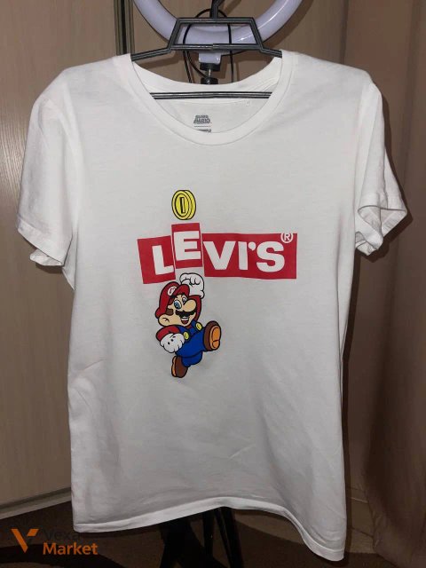 Футболка Levis x Super Mario