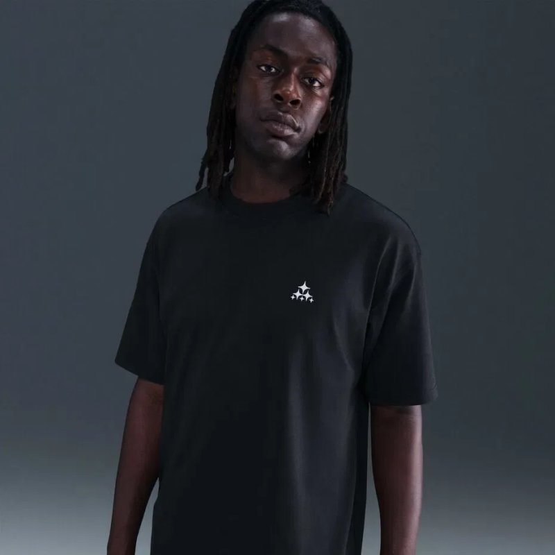 Футболка Nike ACG “Mystery Lights” T-Shirts HV2172-010 (L) Оригінал! — фото 2