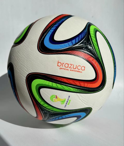 Футбольний мʼяч Brazuca FIFA World Cup of Brazil 2014, розмір 5. Термошов.