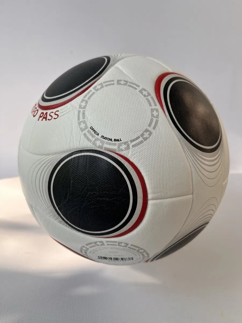 Футбольний мʼяч EUROPASS, UEFA EURO 2008 Austria-Switzerland, size 5. Термошов — фото 4