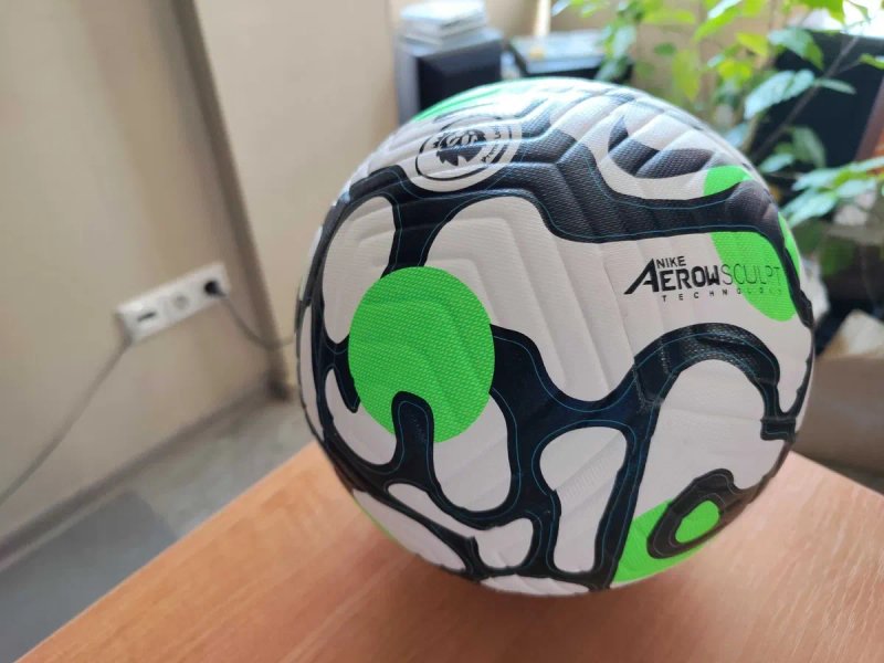 Футбольний м'яч Nike Merlin Premier League, 5 розмір, НОВИНКА — фото 7