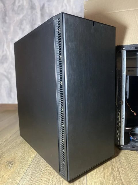 ⁉️Гарантія 14днів⁉️ Корпус Fractal Design Define R5