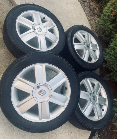 Гарні диски R16 4x100 205/55 літні колеса титани renault megane scenic