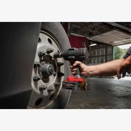Гайковерт аккумуляторный Milwaukee M18 FHIW2F12-0X — фото 7