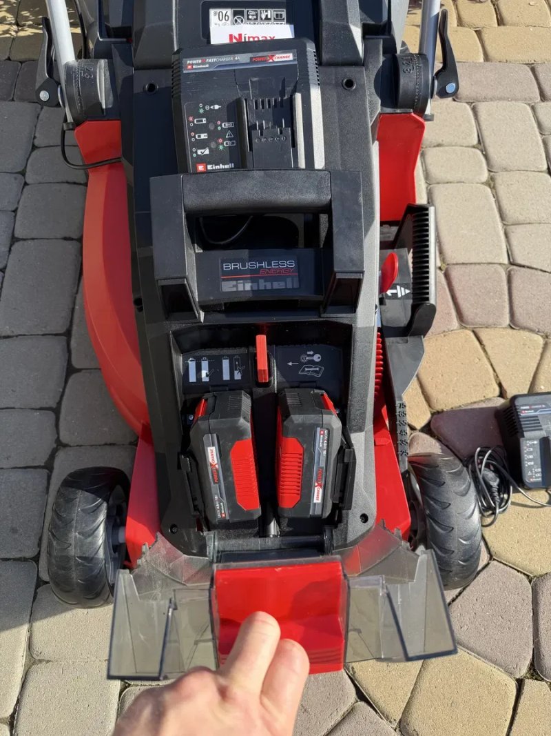 Газонокосарка акумуляторна безщіткова Einhell GE-CM 43 Li M Kit — фото 3